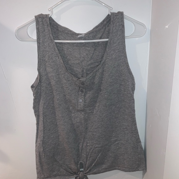 Grey top - Picture 2 of 3